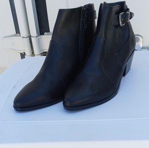 Qupid Women's Ankle Boots*NWOT*